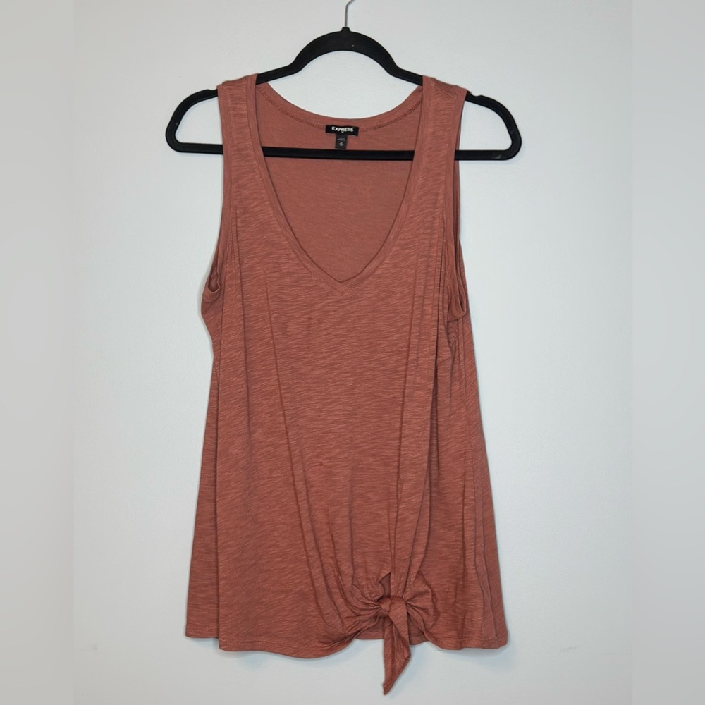 Express tank top rust color